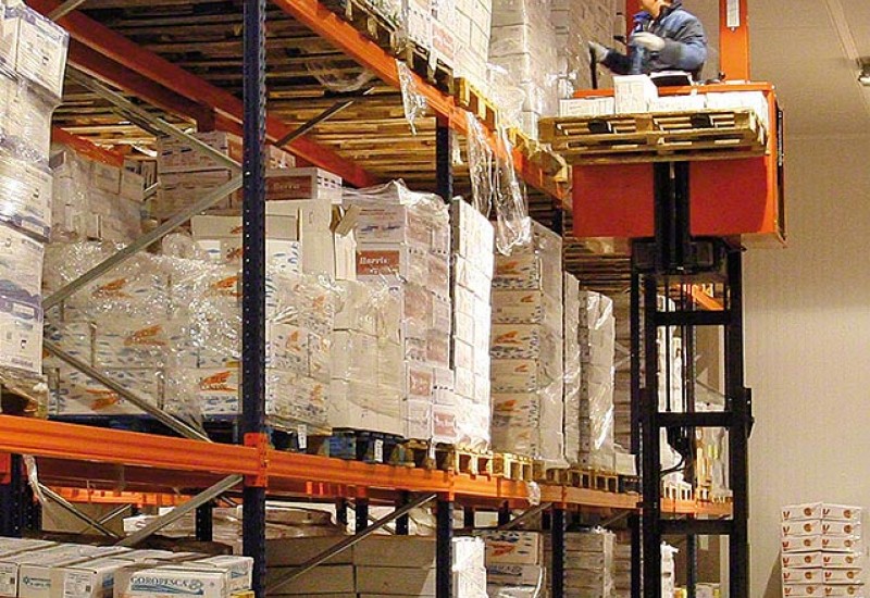 frontalnye_palletnye_stellazhi_007