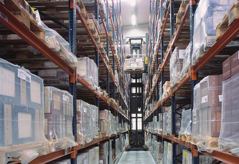 frontalnye_palletnye_stellazhi_014